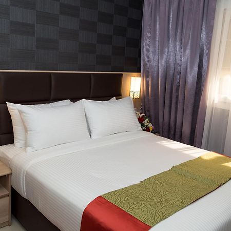 Florida Square Hotel Dubaj Szoba fotó
