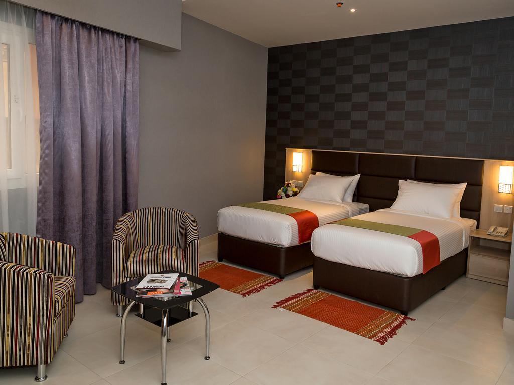 Florida Square Hotel Dubaj Kültér fotó